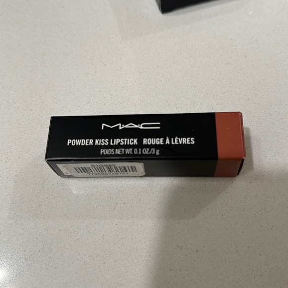 MAC Powder Kiss Lipstick color Devoted to Chili BNIB - Picture 1 of 6